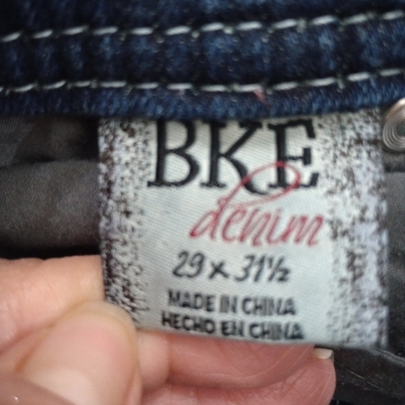 BKE Blue Boot Cut Jeans with Gradient Wash and Contrast Stitching - Picture 5 of 11